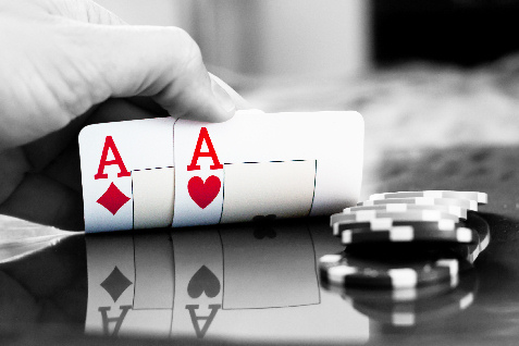 pair-of-aces-in-poker-black-and-white.jpg