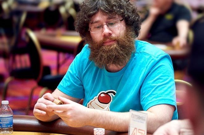 【6updh】Arlie Shaban接受来自Poker Gods的“12道考验”