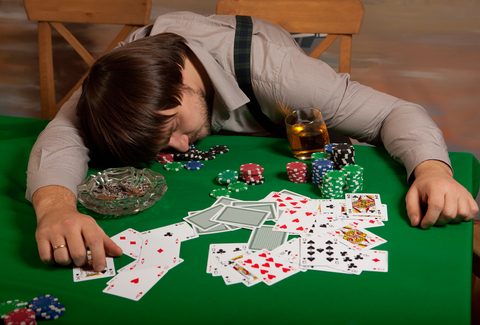 drunk-poker-player.jpg